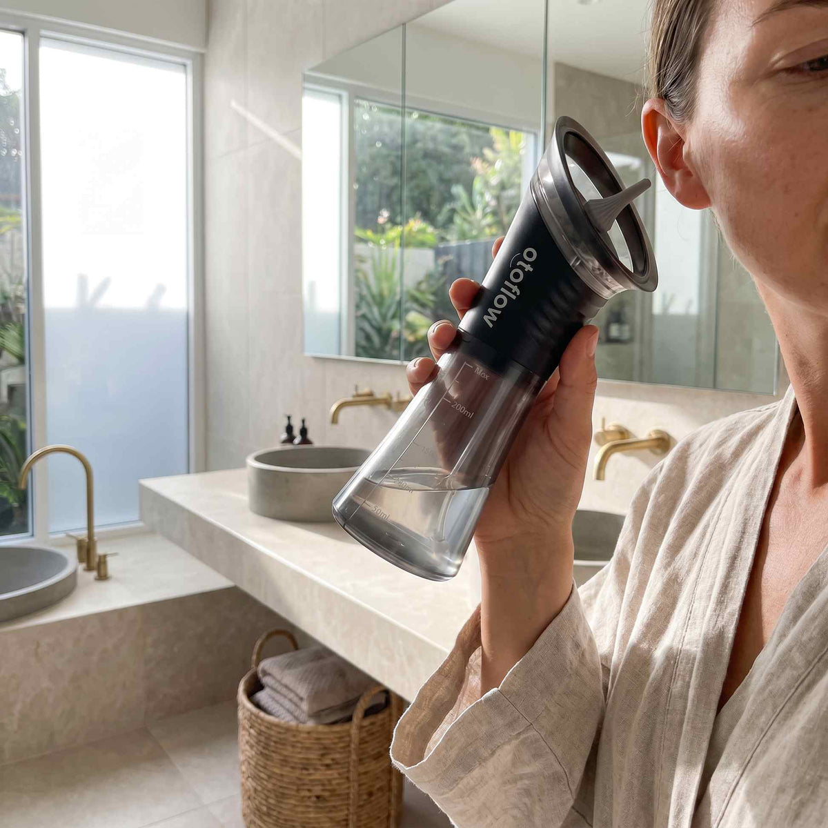 Earo™ - Nettoyeur d'oreilles électrique à jet d'eau